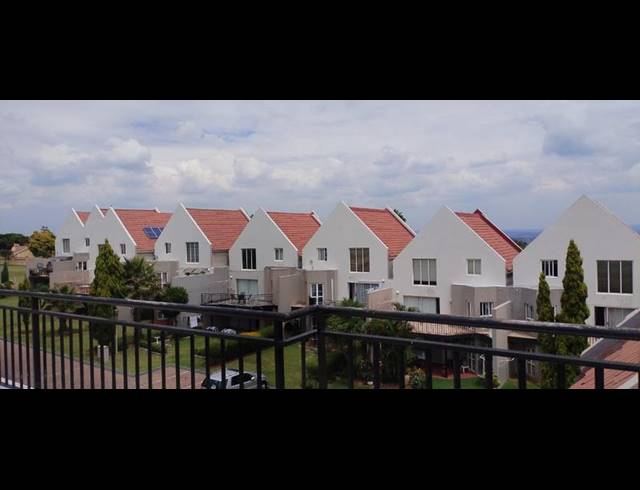 3 BEDROOM HOUSE FOR SALE IN HALFWAY HOUSE